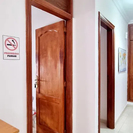 بيت ضيافة Almar Wego! -habitaciones Privadas Con Bano Compartido Frente Al Mar - Private In Shared Alcalá la Real