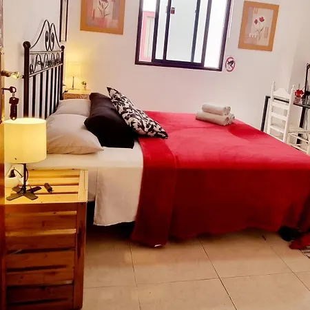 בית הארחה Almar Wego! -habitaciones Privadas Con Bano Compartido Frente Al Mar - Private In Shared