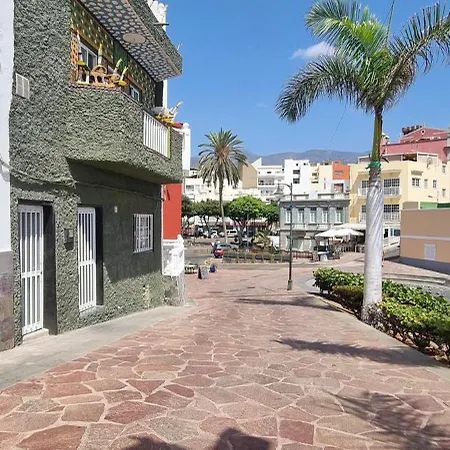Almar Wego Alcala! Tenerife South- Private Rooms In Shared Apartment- Habitaciones Privadas Con Banos Compartido