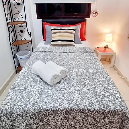 בית הארחה Almar Wego! -habitaciones Privadas Con Bano Compartido Frente Al Mar - Private In Shared Alcalá