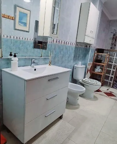 Almar Wego! -habitaciones Privadas Con Bano Compartido Frente Al Mar - Private In Shared