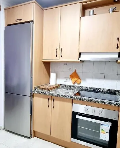 Almar Wego! -habitaciones Privadas Con Bano Compartido Frente Al Mar - Private In Shared Gæstehus