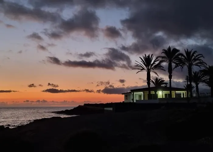 Almar Wego! -habitaciones Privadas Con Bano Compartido Frente Al Mar - Private In Shared Pensjonat