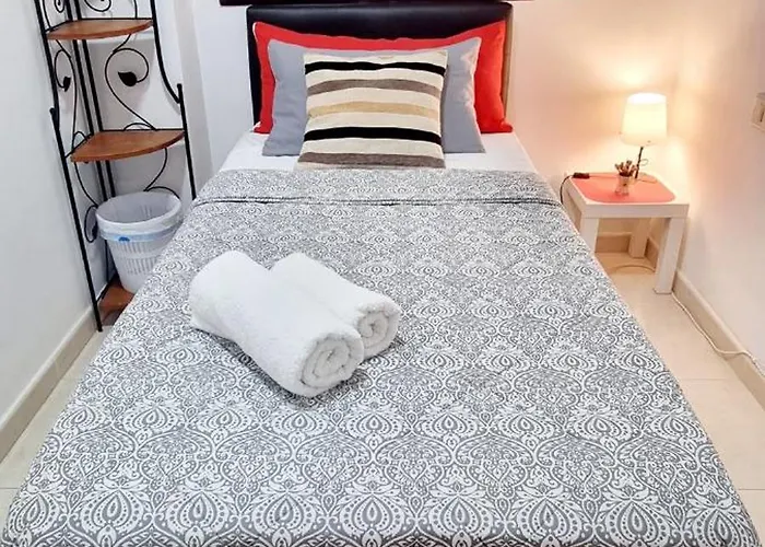 Gasthof Almar Wego! -habitaciones Privadas Con Bano Compartido Frente Al Mar - Private In Shared Alcalá la Real