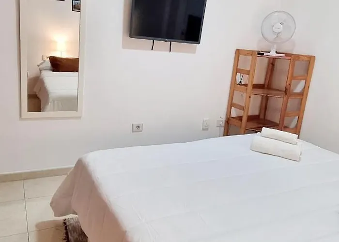 Almar Wego! -habitaciones Privadas Con Bano Compartido Frente Al Mar - Private In Shared Pensjonat *