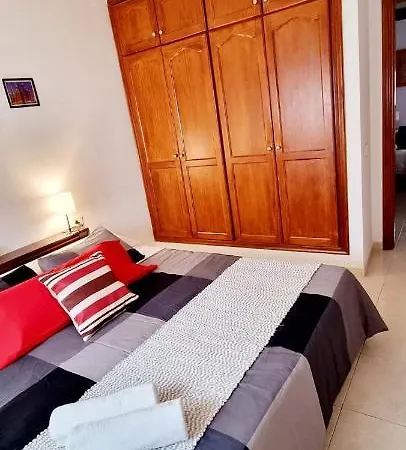 Almar Wego! -habitaciones Privadas Con Bano Compartido Frente Al Mar - Private In Shared Pensjonat Alcalá la Real