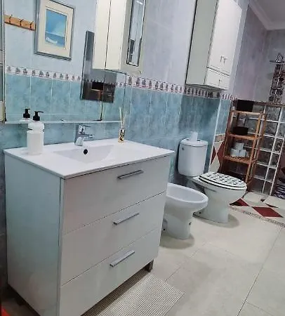 Almar Wego! -habitaciones Privadas Con Bano Compartido Frente Al Mar - Private In Shared