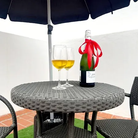 Almar Wego! -habitaciones Privadas Con Bano Compartido Frente Al Mar - Private In Shared