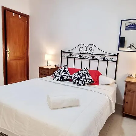 Almar Wego! -habitaciones Privadas Con Bano Compartido Frente Al Mar - Private In Shared Gæstehus Alcalá la Real